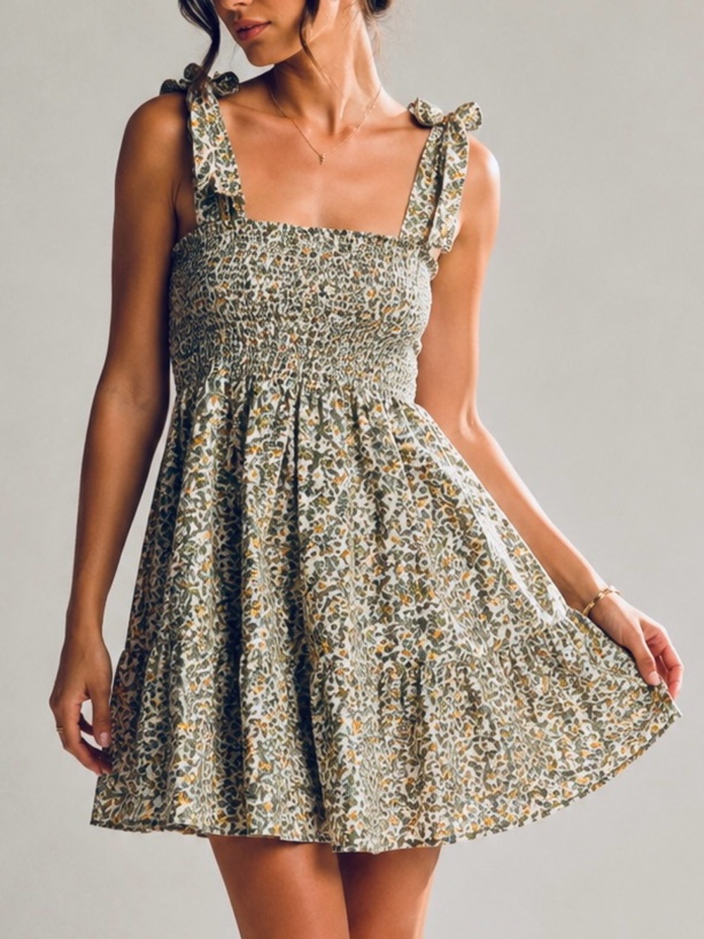 NWT Xirena Lori Smocked Floral Mini Dress Size S